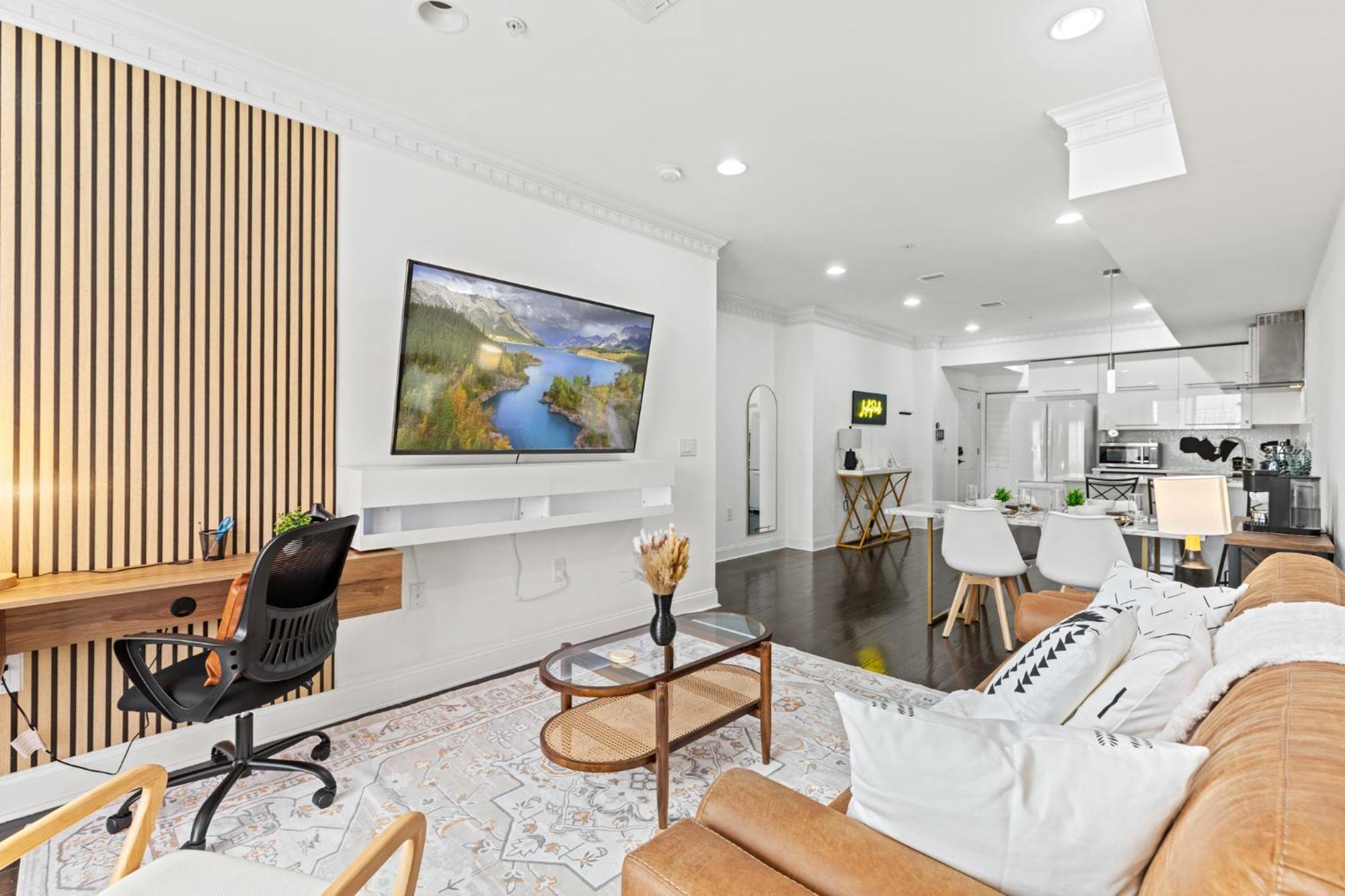 Elegant Urban Retreat In The Heart Of Center